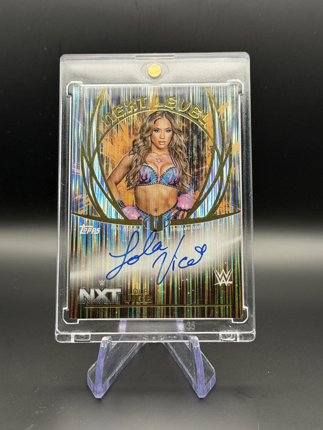 Lola Vice 2025 Topps Universe WWE Next Level Autograph front