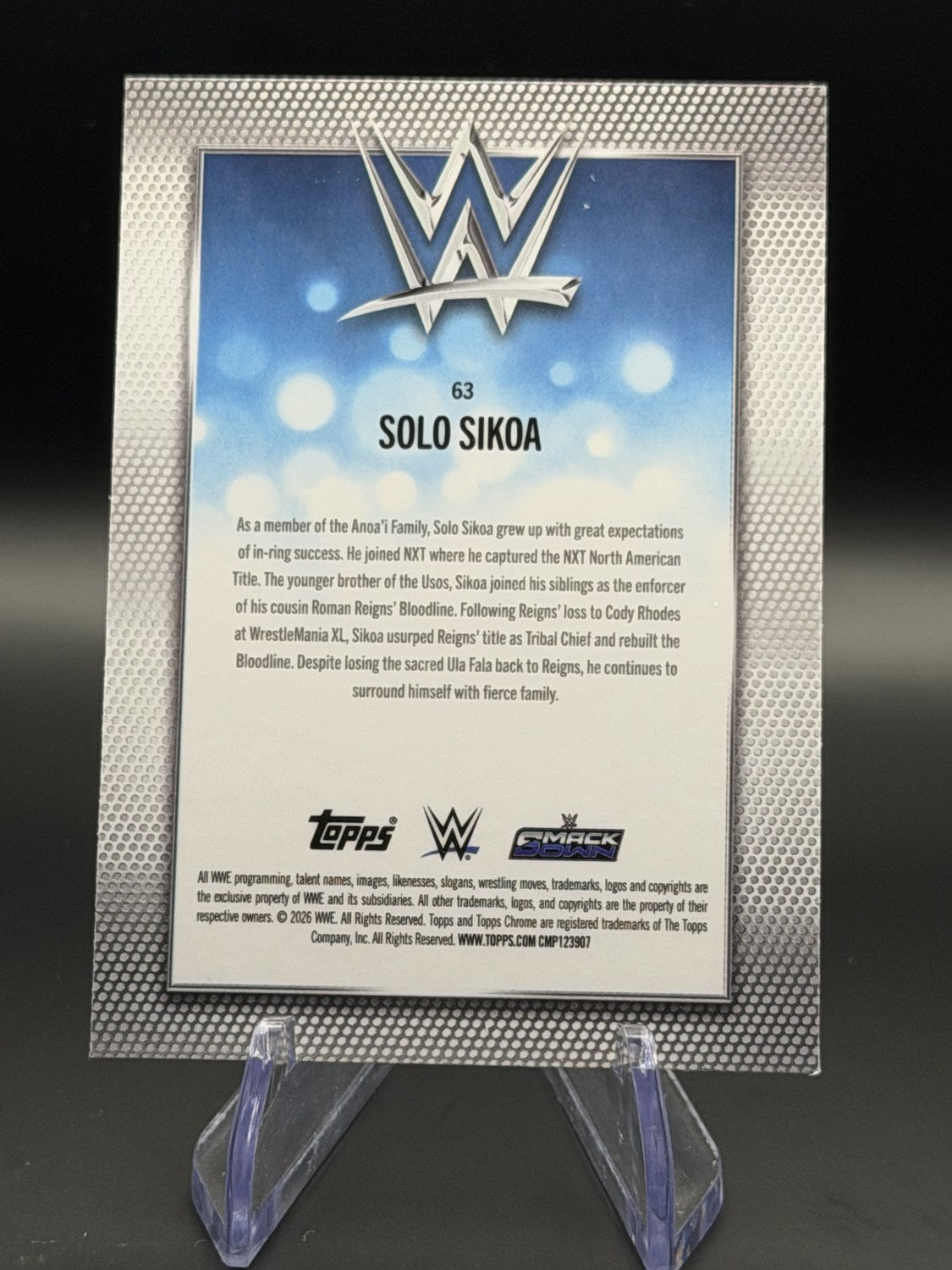 Solo Sikoa 2026 Topps Chrome WWE Yellow Refractor /275 back