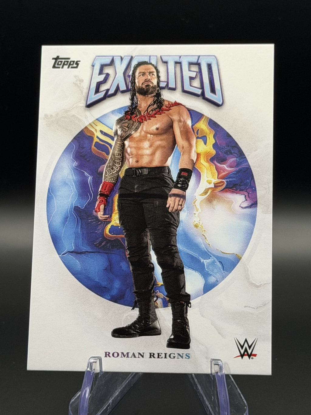 Roman Reigns 2025 Topps Exalted WWE Exalted Insert #100 front