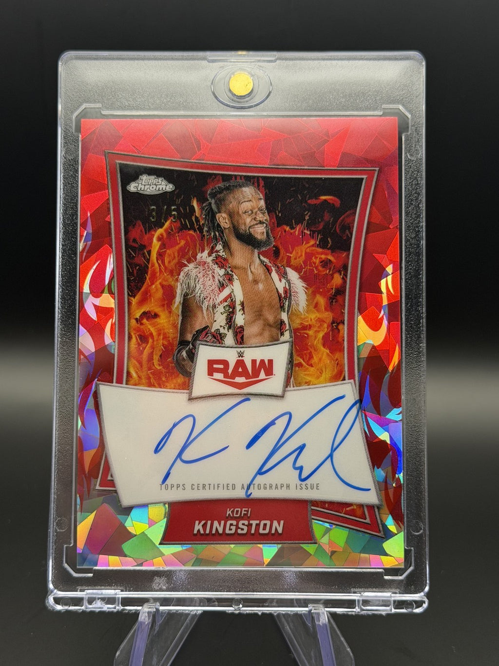Kofi Kingston RAW Red Cracked Ice auto 3/5 front