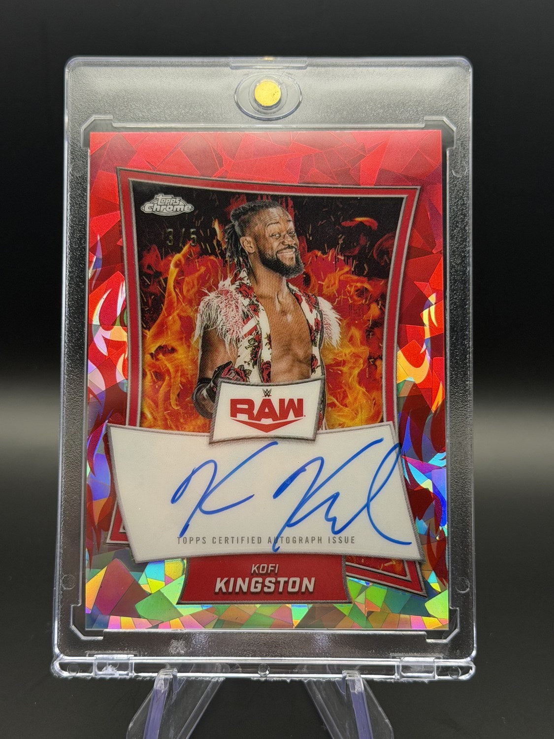 Kofi Kingston RAW Red Cracked Ice auto 3/5 front